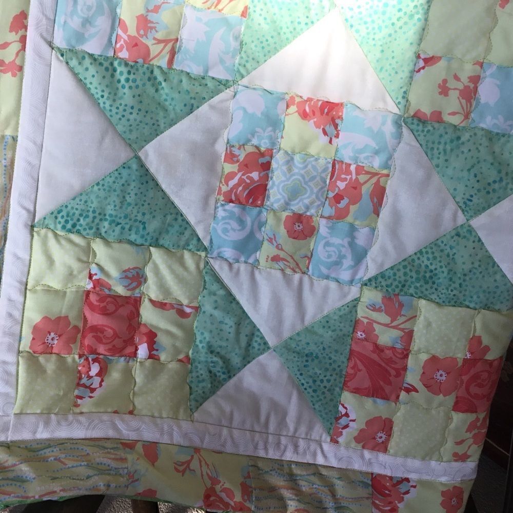 Handmade Quilt   - Picture 15 of 15